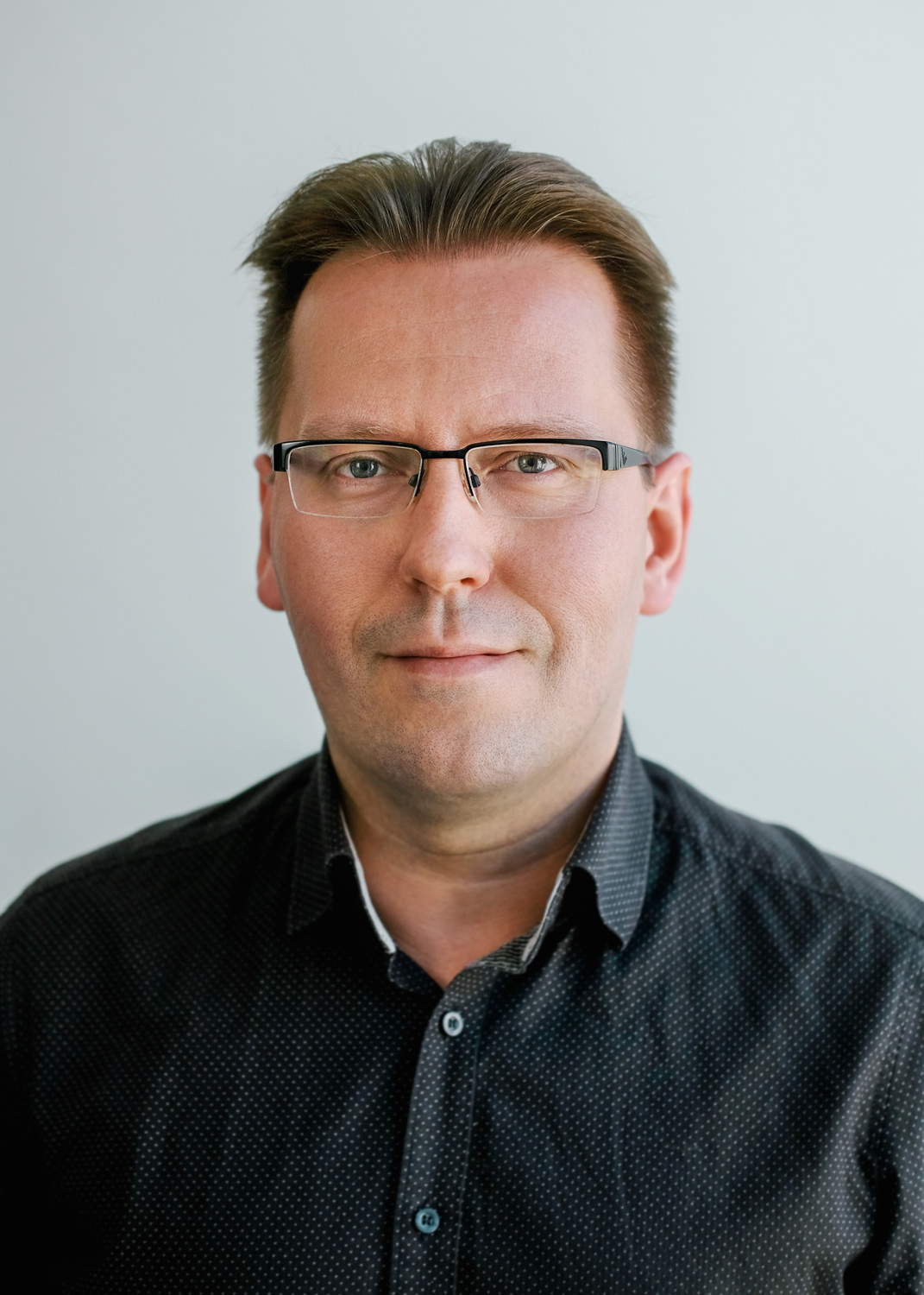 Portraitbild Eduard Huebscher 01 weboptimiert