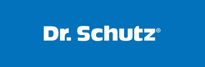 Dr-Schutz-Logo Auf dem Logo von Dr. Schutz ist Dr. Schutz in weiß auf blauen Hintergrund geschrieben.